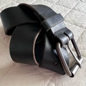 VTG Men’s Genuine Leather Belt – Size 34 – Slightly Over 1.5” Wide Soft Leather